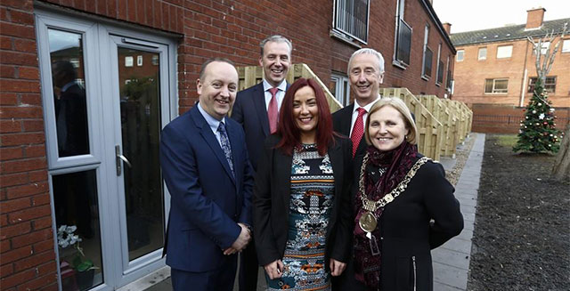 Lord Mayor of Dublin Críona ní Dhálaigh, Peter McVerry CEO Pat Doyle, CIF President Michael Stone and Minister of State at the Department of Social Protection, Kevin Humphreys TD welcoming Hogan Court new resident Aisling Butler (Centre).